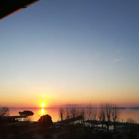 Apartment Viale Del Lavoro, 10 Lago Trasimeno Torricella (Magione)